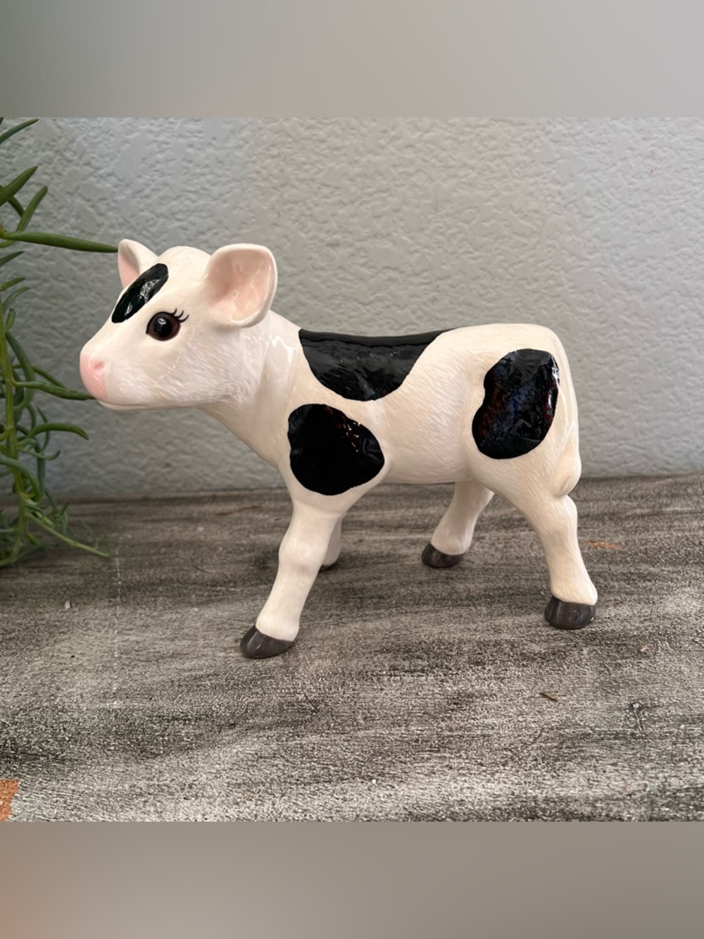 Signed Hand Painted Ceramic Porcelain
Holstein Calf Baby Cow Figurine